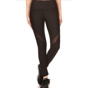 Mesh panel leggings